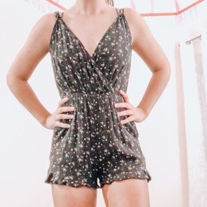 American Eagle floral romper